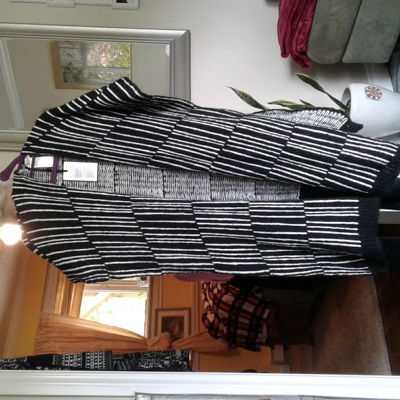 Oversized wrap from Italy - Picture 1 of 4